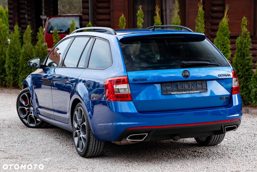Skoda Octavia 2.0 TDI DSG RS - 7