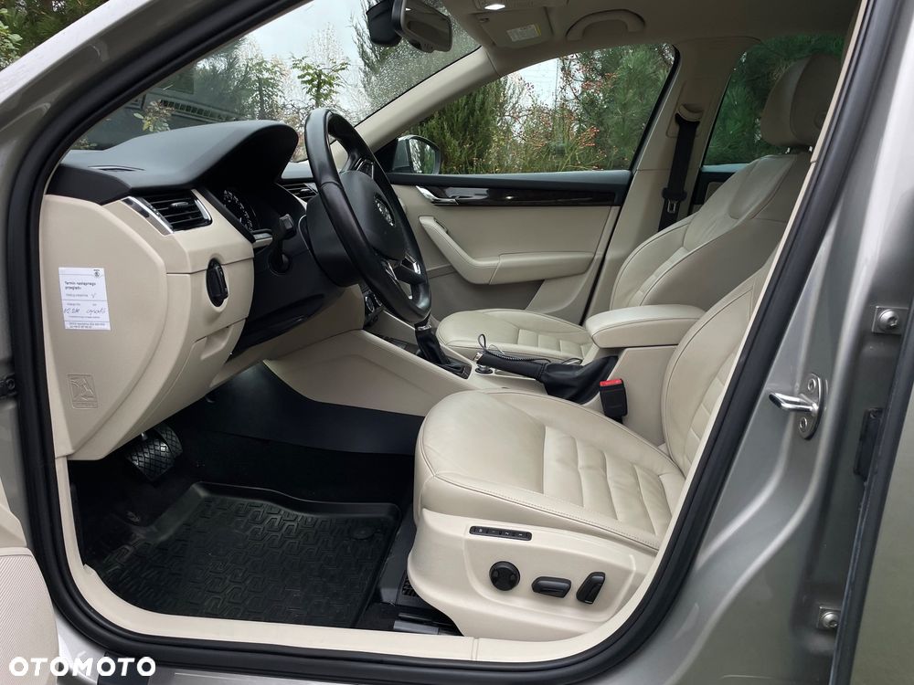 Skoda Octavia 1.8 TSI Elegance DSG - 14