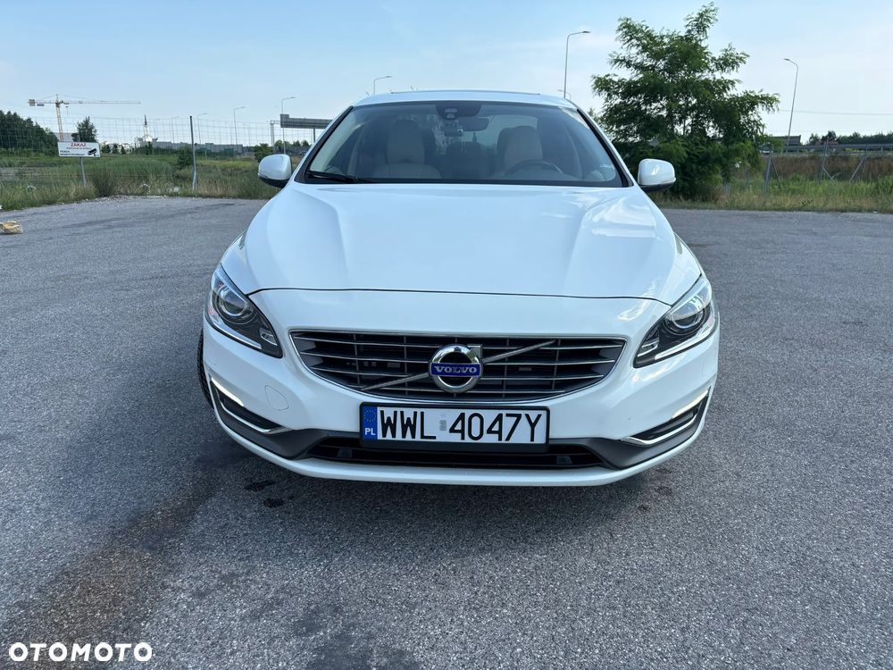 Volvo S60 T5 Drive-E Summum - 4