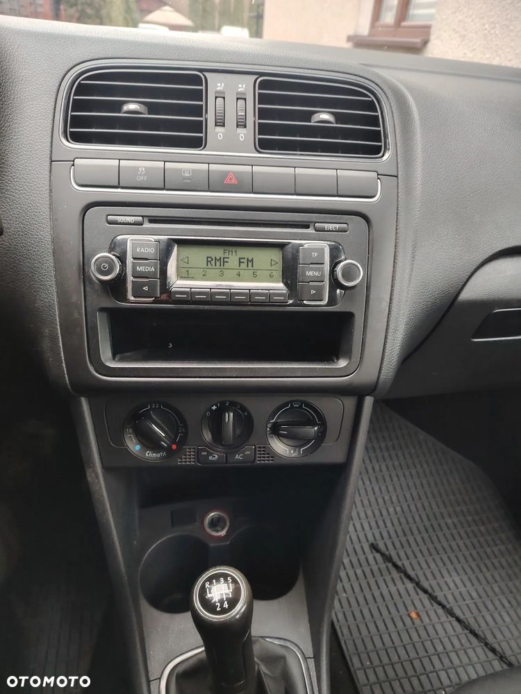 Volkswagen Polo - 7