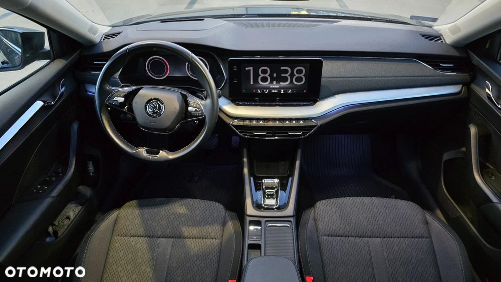 Skoda Octavia 2.0 TDI Style DSG - 2