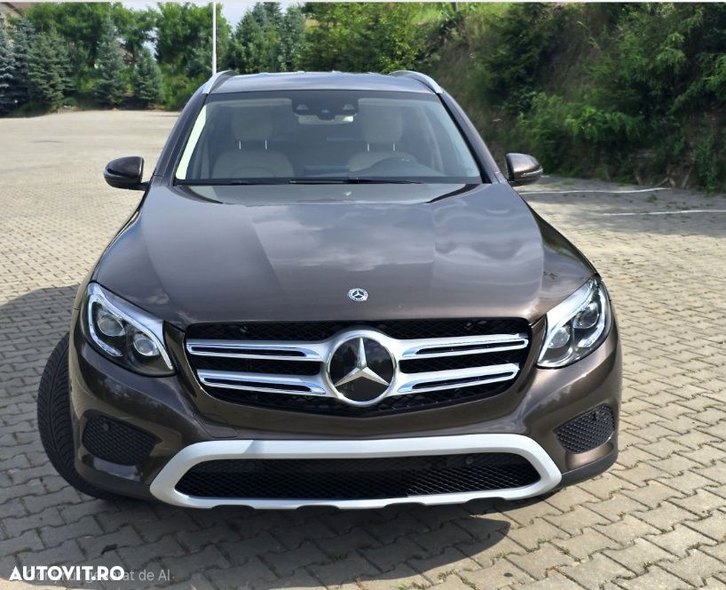 Mercedes-Benz GLC - 26