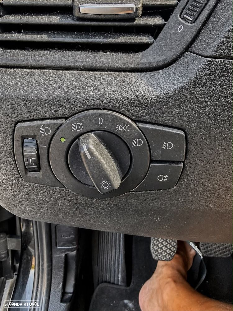 BMW X1 18 d sDrive Line Sport - 23