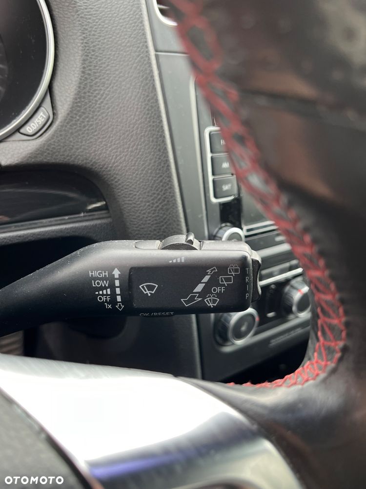 Volkswagen Golf 2.0 GTI - 31