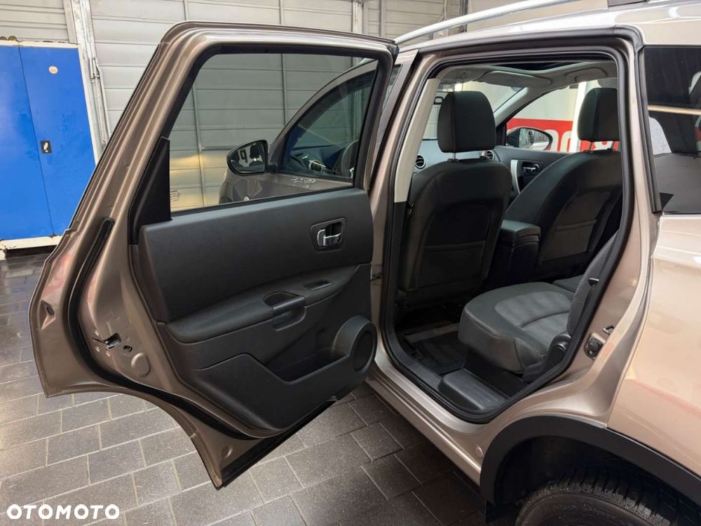 Nissan Qashqai+2 - 29