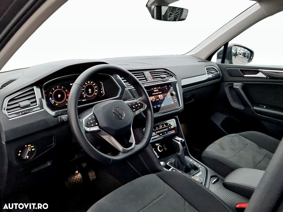 Volkswagen Tiguan 2.0 TSI OPF DSG 4Motion Elegance - 17