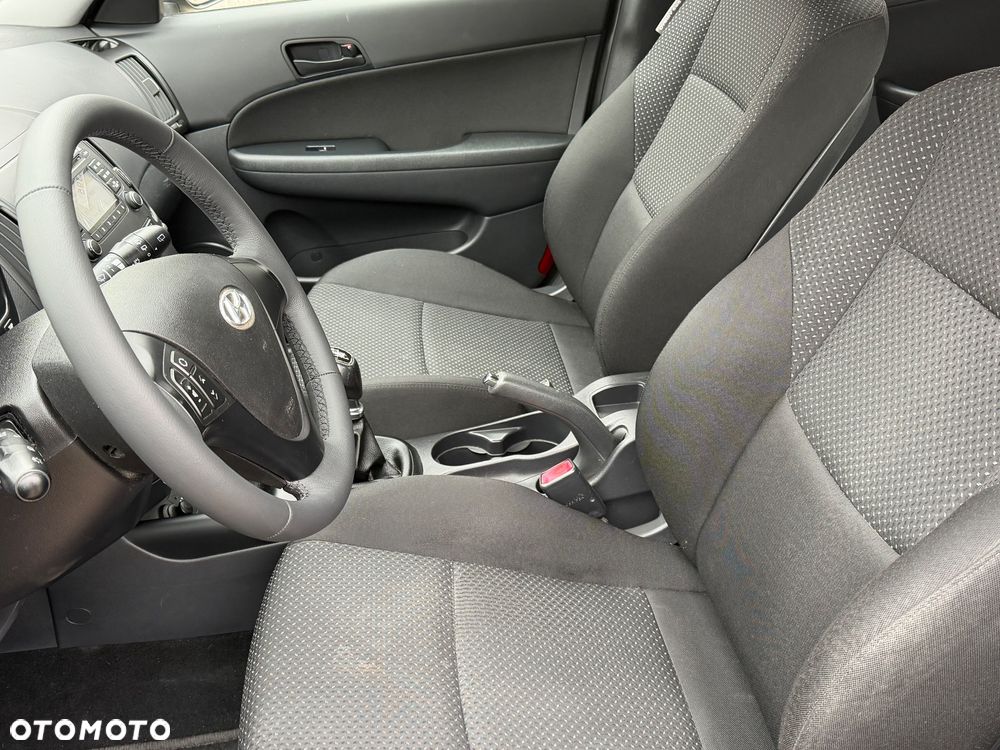 Hyundai i30 1.6 blue Style - 14