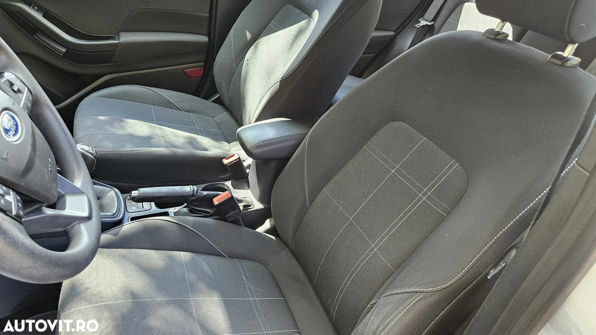 Ford Fiesta 1.5 TDCi Active II - 21