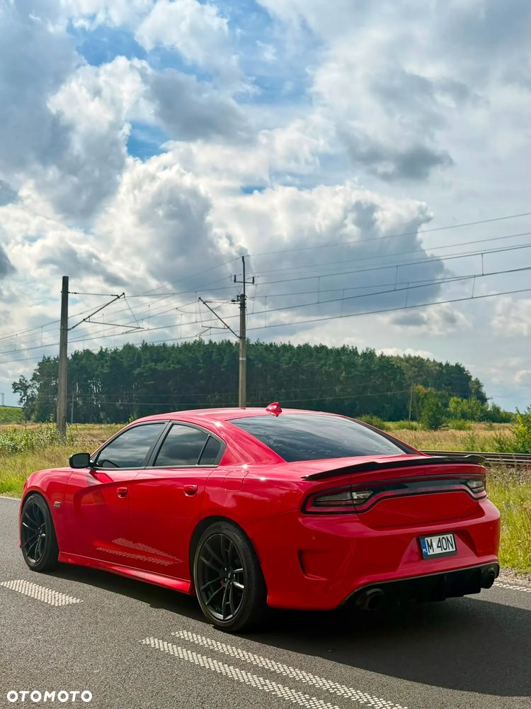 Dodge Charger - 4