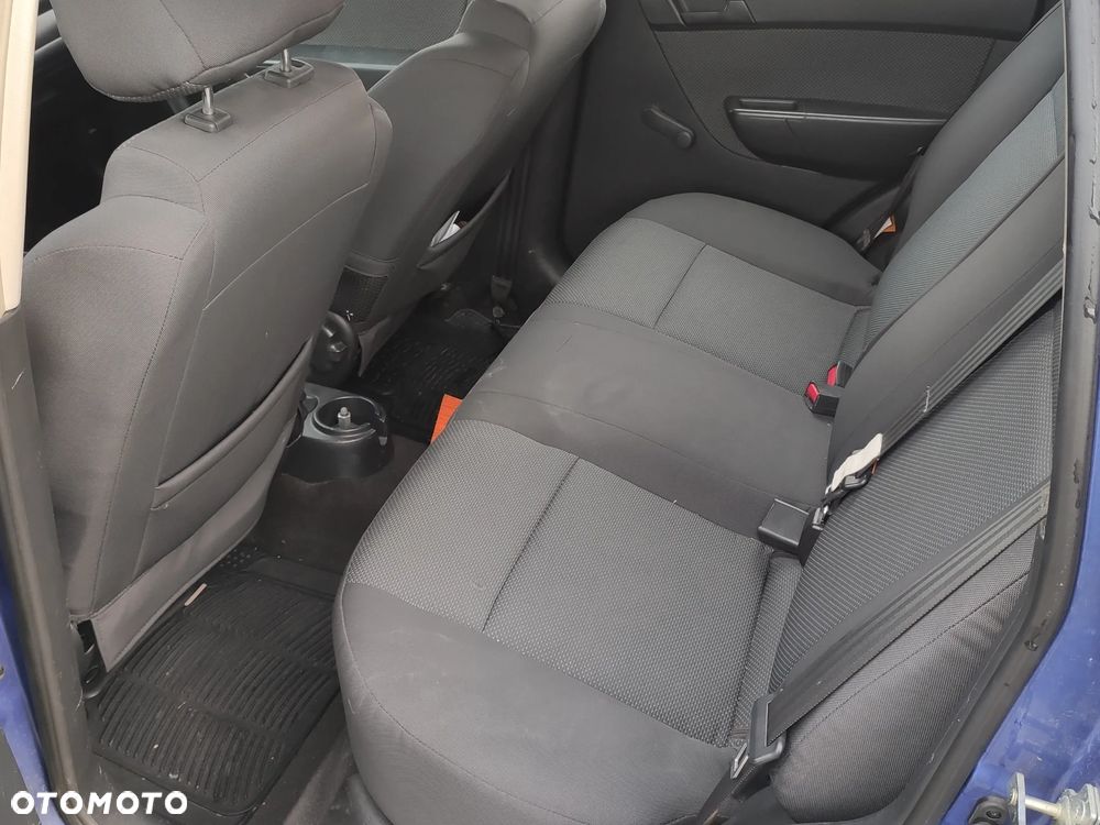 Chevrolet Aveo 1.2 16V LS EU5 - 19