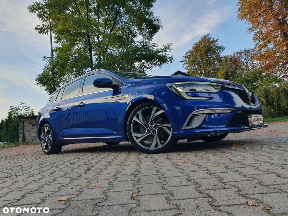 Renault Megane ENERGY TCe 205 EDC GT - 28