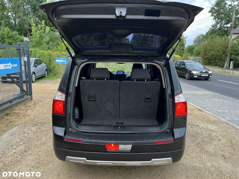 Chevrolet Orlando - 23