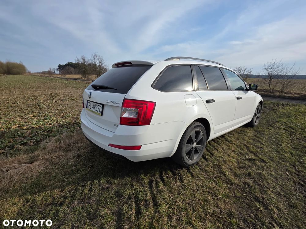 Skoda Octavia 1.6 TDI Ambition - 5