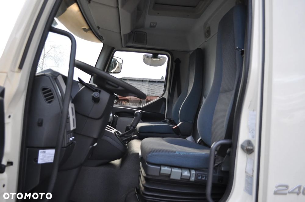 Volvo FL12 240km Rama 6,7m. Rozstaw 4,7m - 9