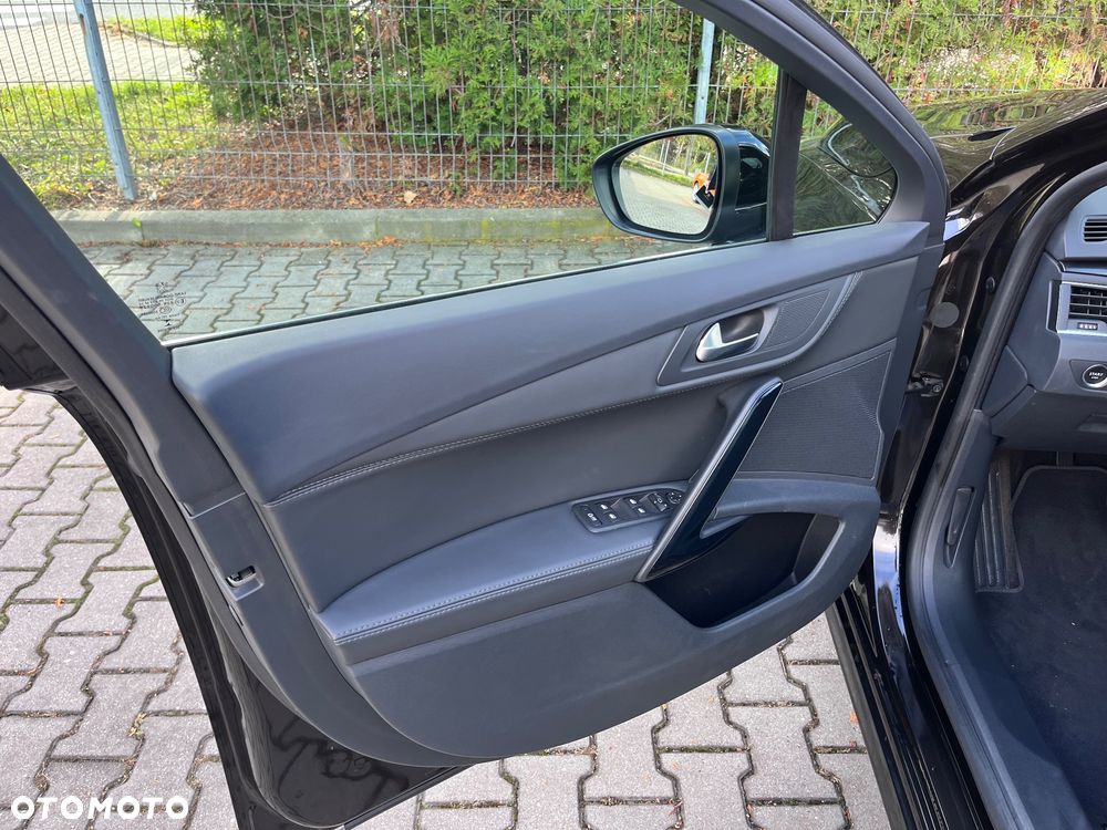 Peugeot 508 BlueHDi FAP 180 Automatik Stop&Start Allure - 33