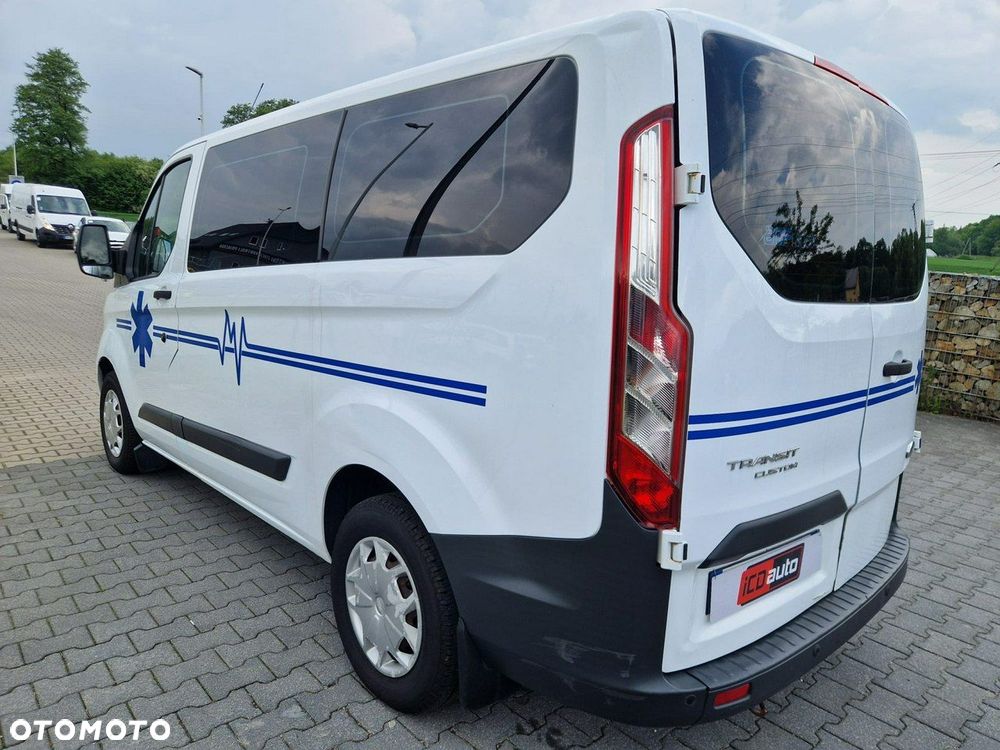 Ford Transit Custom - 8