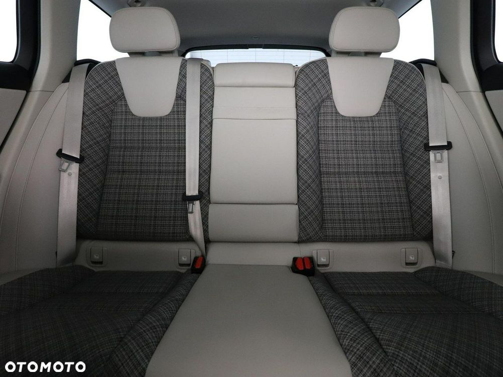 Volvo V60 B4 D Geartronic Momentum Pro - 19