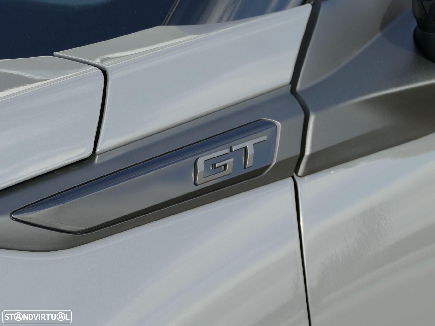 Peugeot 2008 1.2 PureTech GT EAT8 - 11