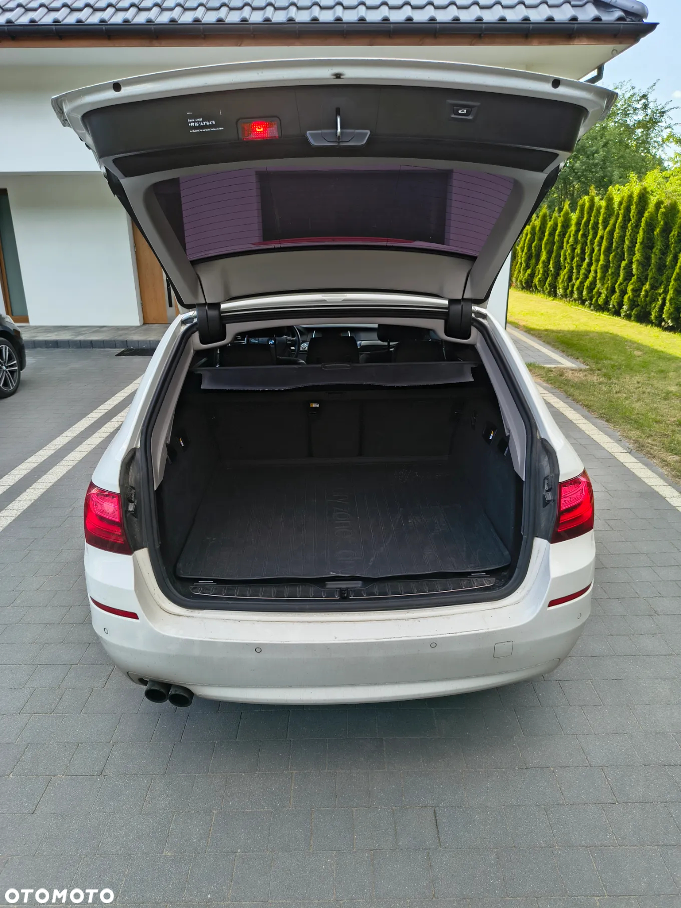 BMW Seria 5 525d Touring - 12