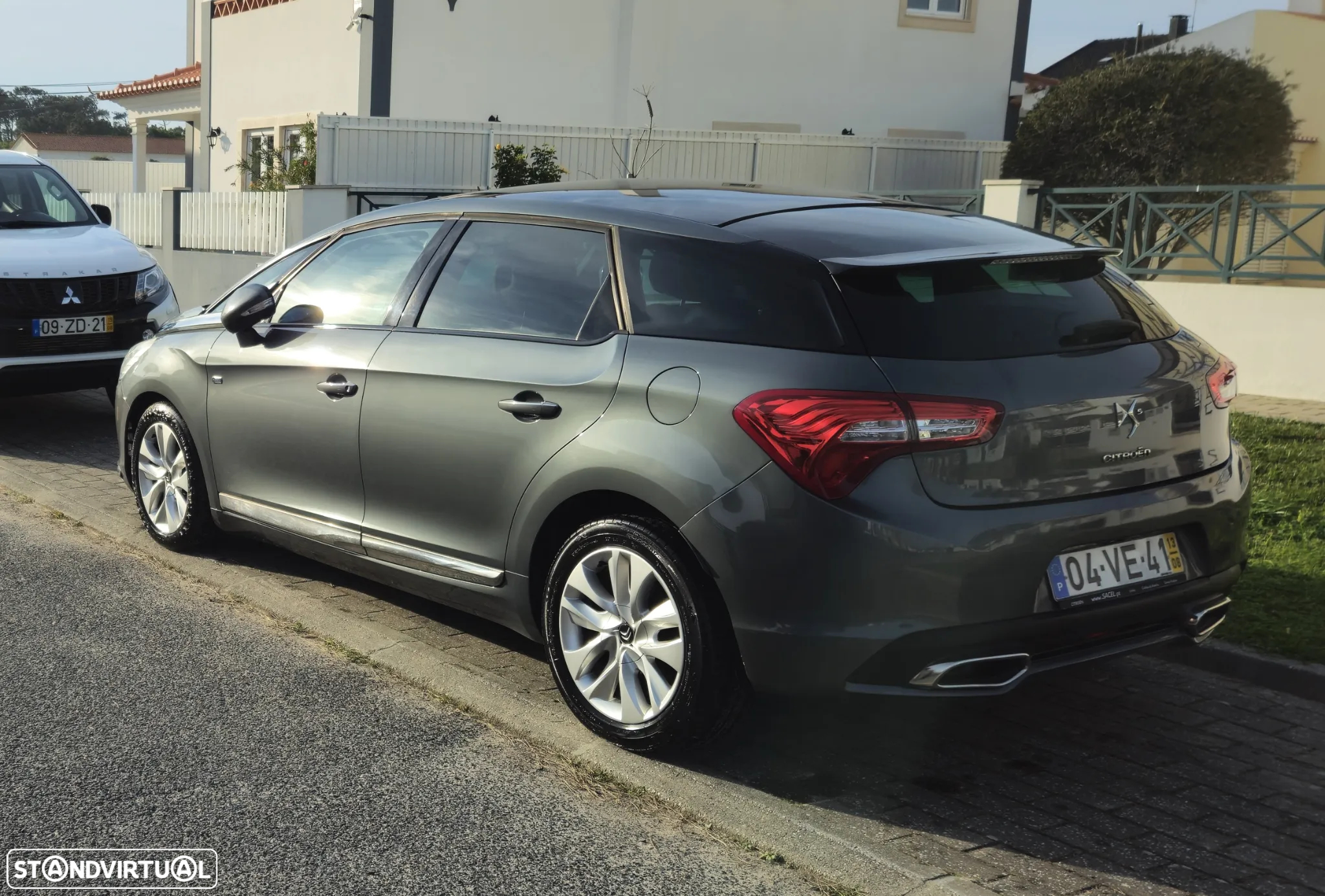 Citroën DS5 2.0 HDi Hybrid4 Sport Chic CMP6 - 3