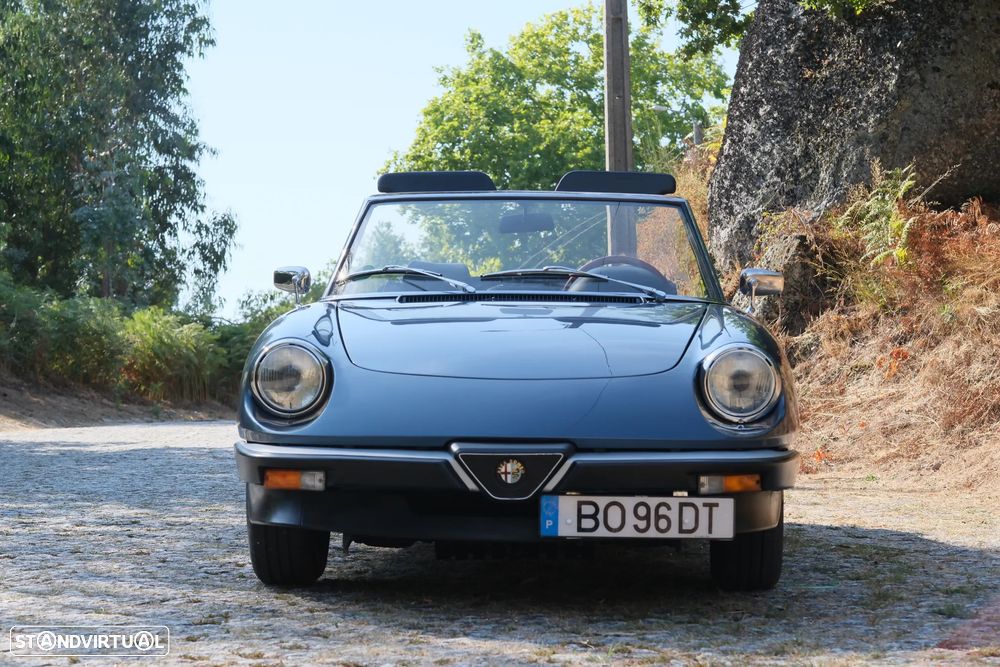 Alfa Romeo Spider 1.6 - 4