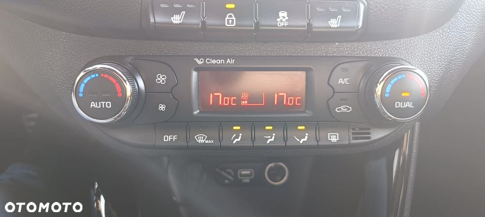 Kia Ceed 1.6 CRDi 136 DCT ISG GT Line - 40