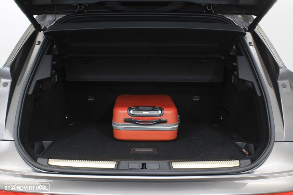 DS DS7 Crossback E-Tense Performance Line EAT8 - 28