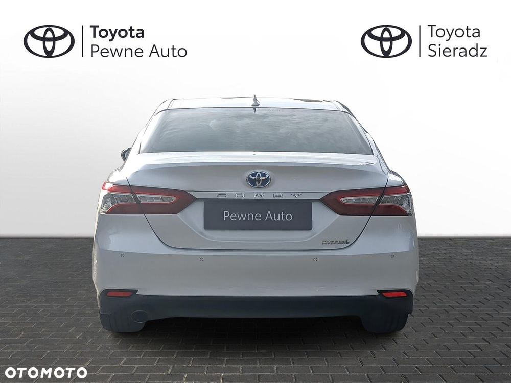 Toyota Camry 2.5 Hybrid Executive CVT - 7