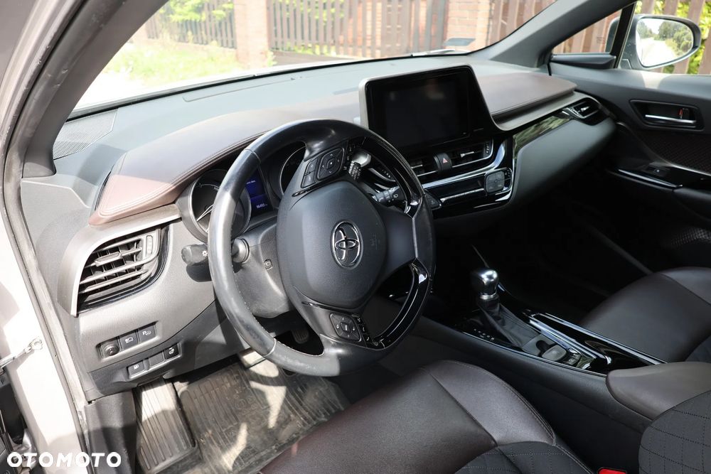 Toyota C-HR 1.8 Hybrid Prestige - 6