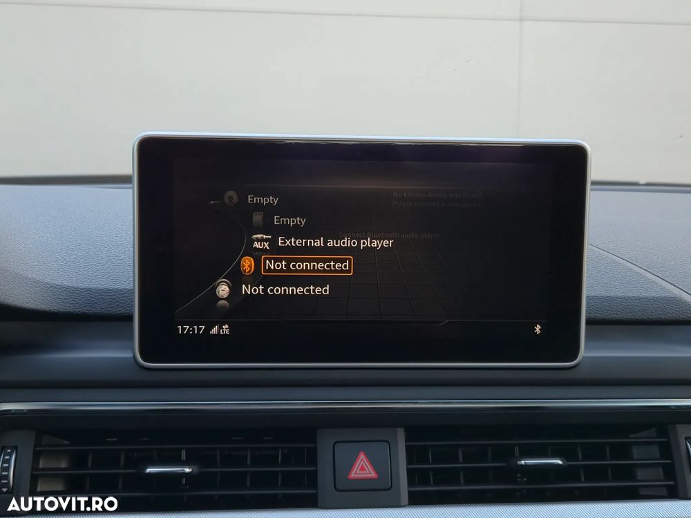 Audi A4 2.0 TDI DPF clean diesel S line Sportpaket - 26