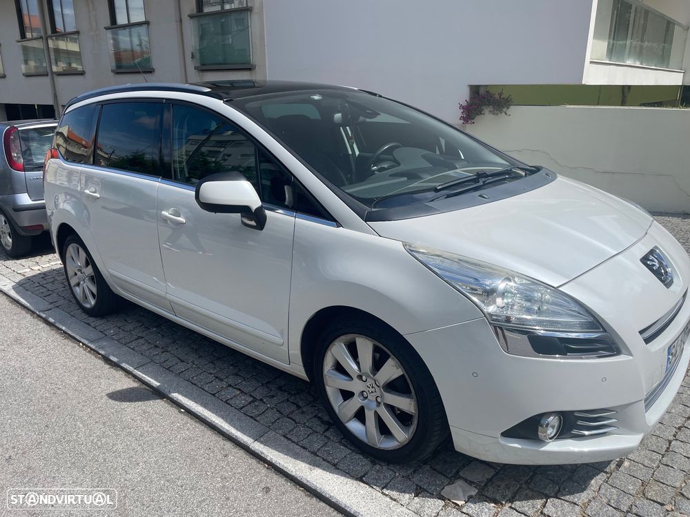 Peugeot 5008 e-HDI 115 ETG6 Stop&Start Allure - 1