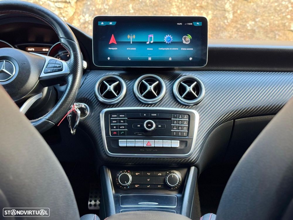 Mercedes-Benz A 180 d AMG Line Aut. - 35