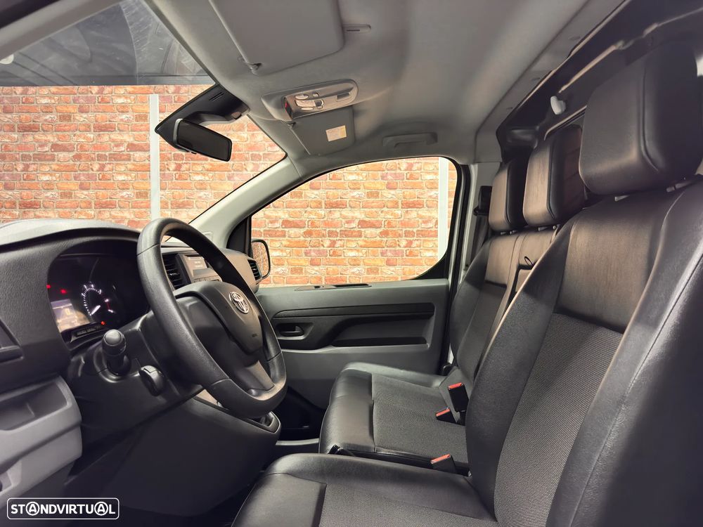 Toyota Proace 1.5 D-4D L1 6L - 4