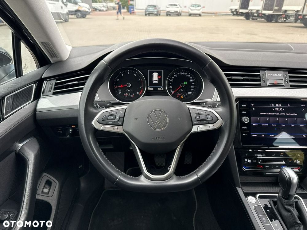 Volkswagen Passat 1.5 TSI EVO Business DSG - 25