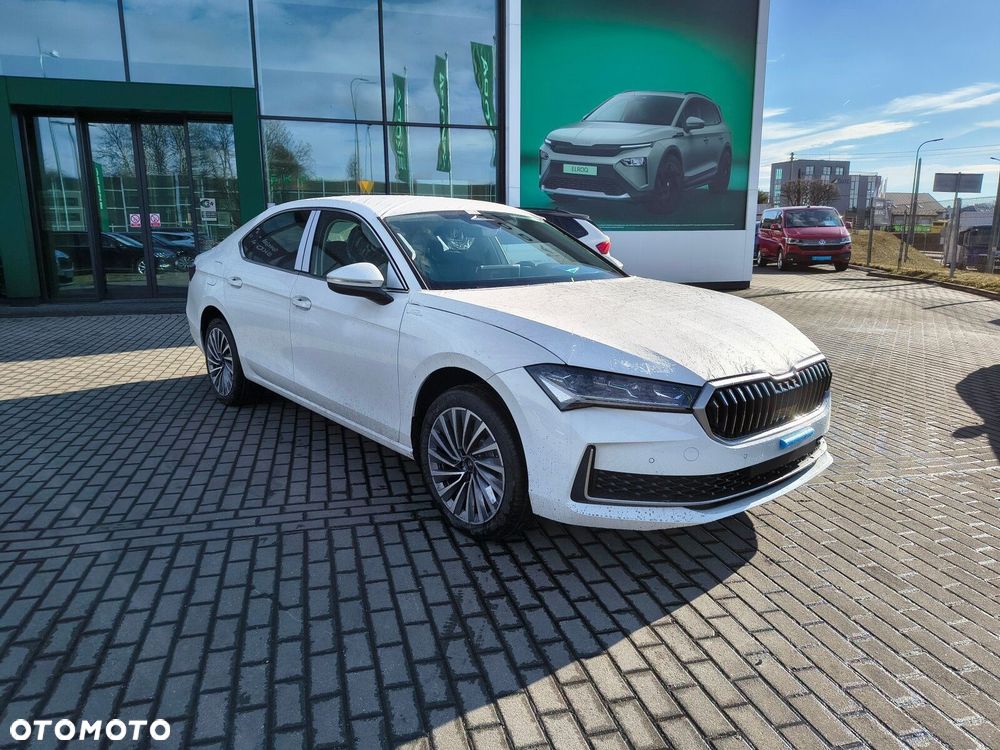 Skoda Superb 2.0 TDI SCR 4x4 L&K DSG - 10
