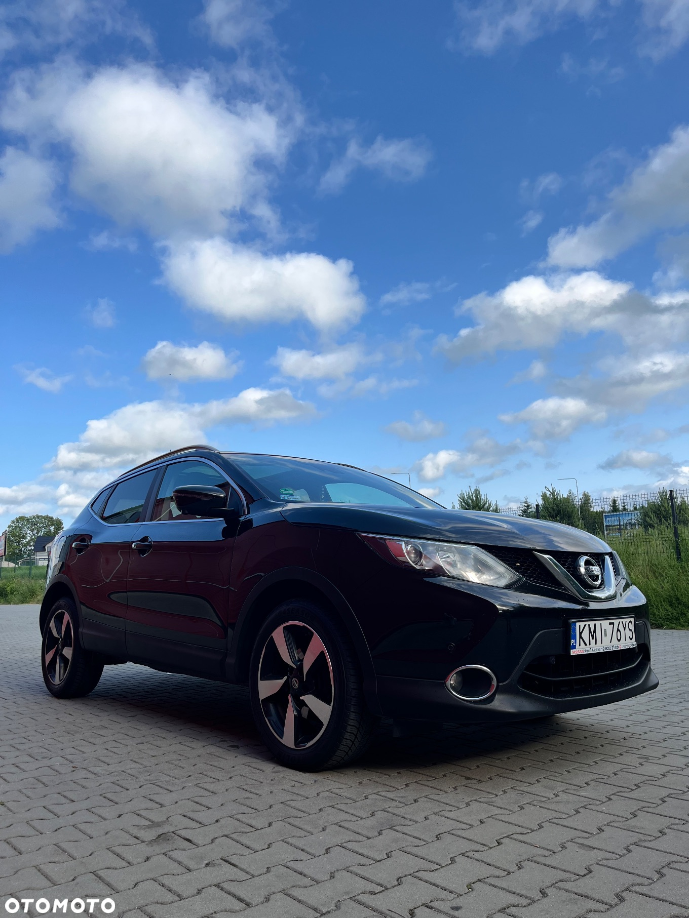 Nissan Qashqai 1.6 DIG-T N-Connecta - 4