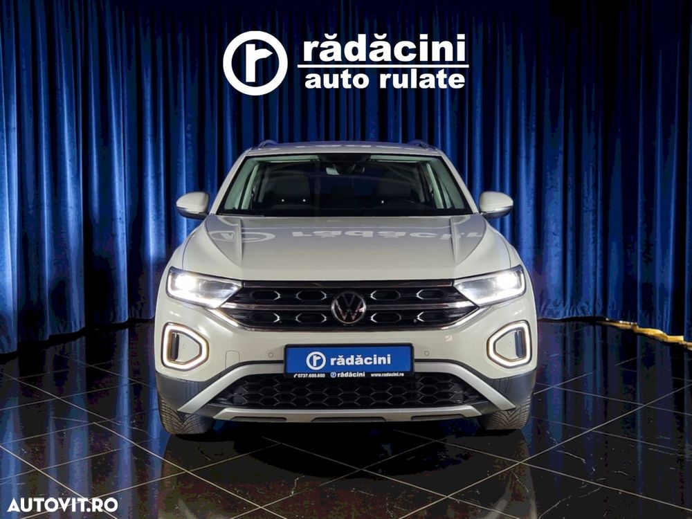 Volkswagen T-Roc - 3