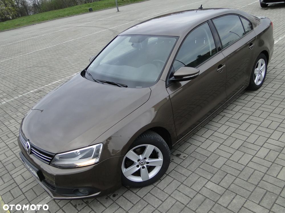 Volkswagen Jetta 1.2 TSI Comfortline - 13