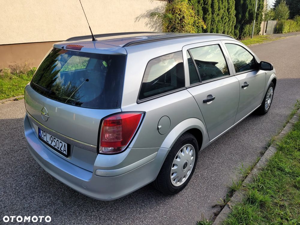 Opel Astra - 4