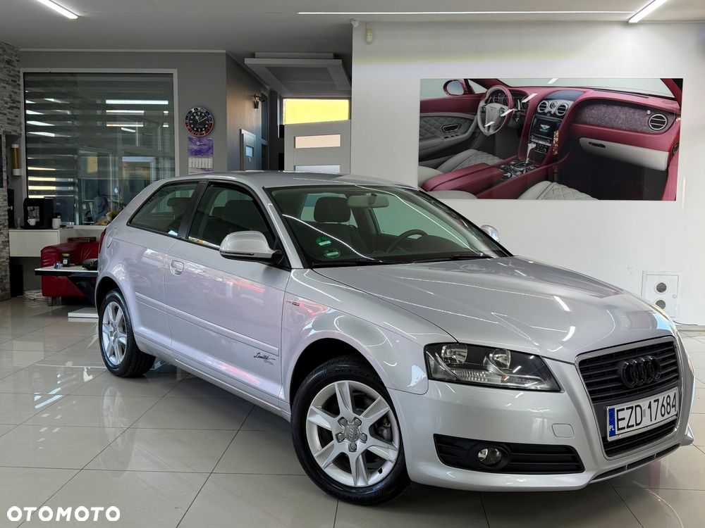 Audi A3 3-drzwiowe 1.6 Limited Edition - 1