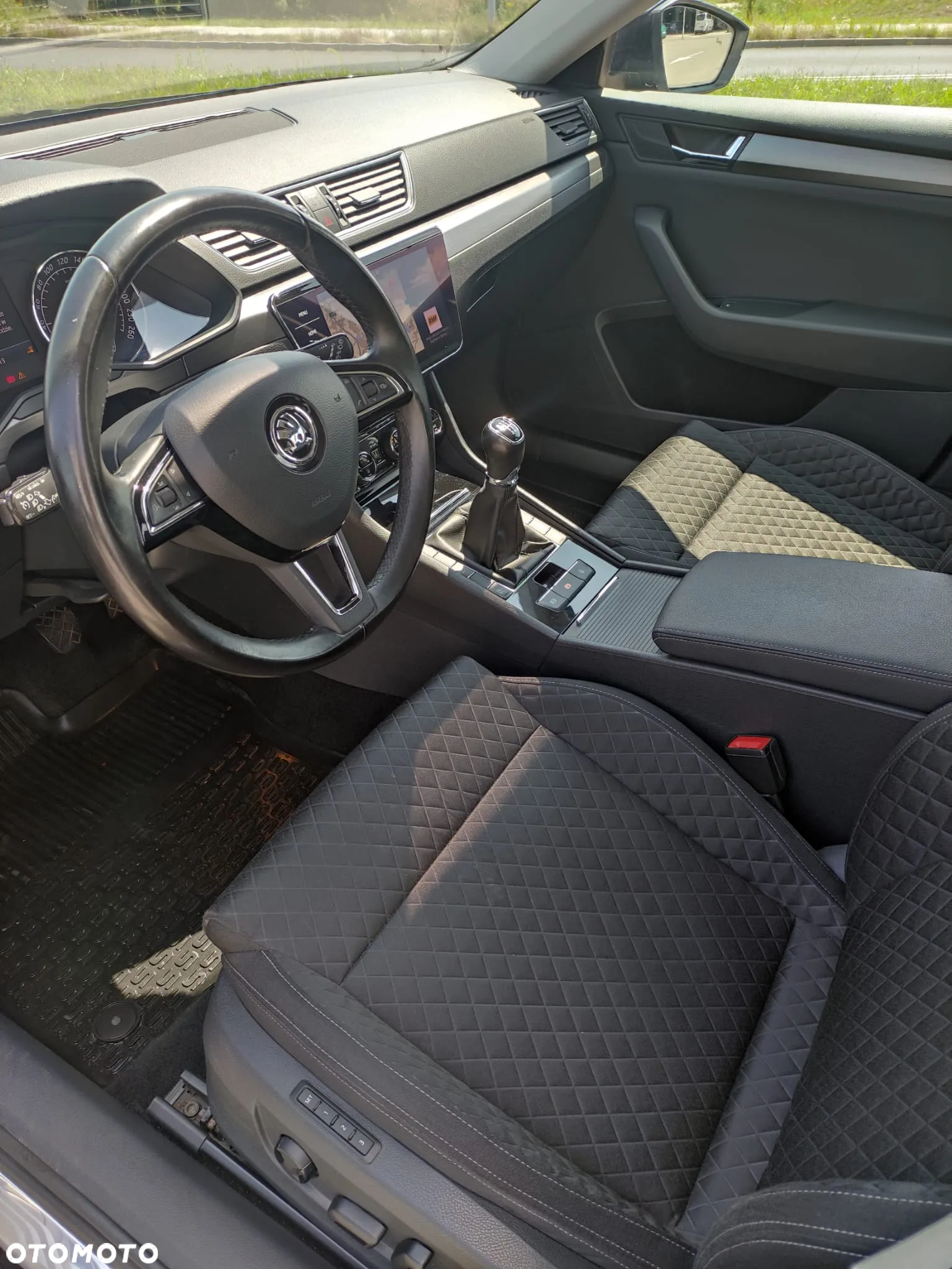 Skoda Superb 2.0 TDI Style - 6