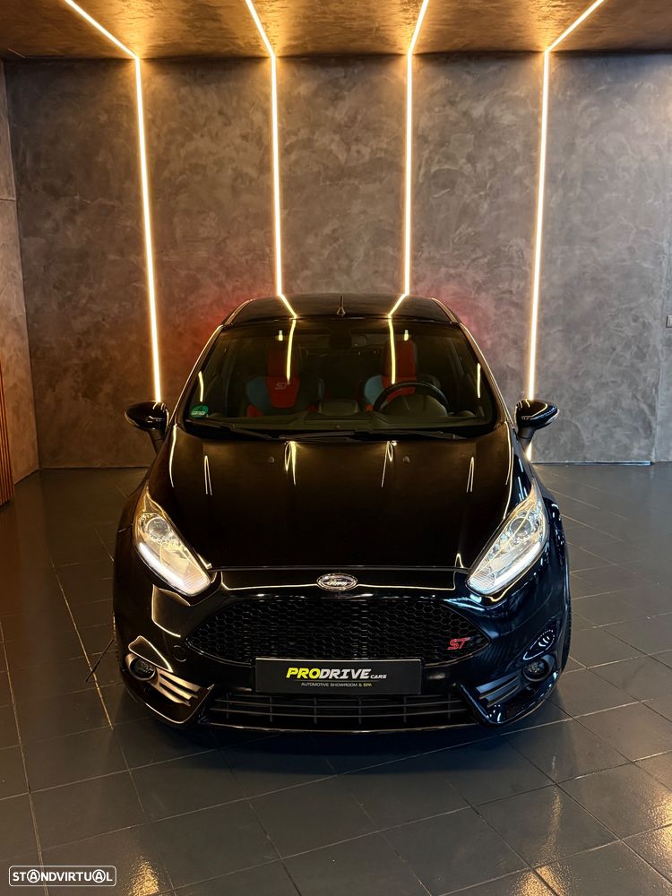 Ford Fiesta 1.6 EcoBoost c/ Pack Pele Desportiva ST - 13