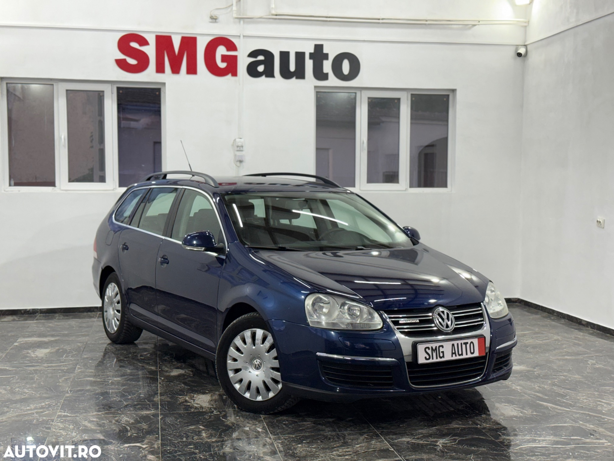 Volkswagen Golf 1.9 TDI Comfortline BlueMotion - 2