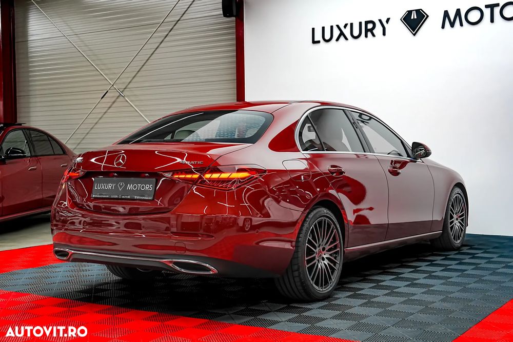 Mercedes-Benz C 220 d 9G-TRONIC 4Matic Avantgarde - 11