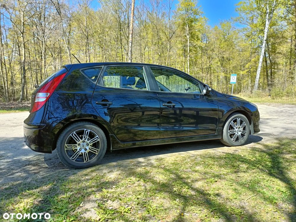 Hyundai i30 1.4 Classic EU5 - 5
