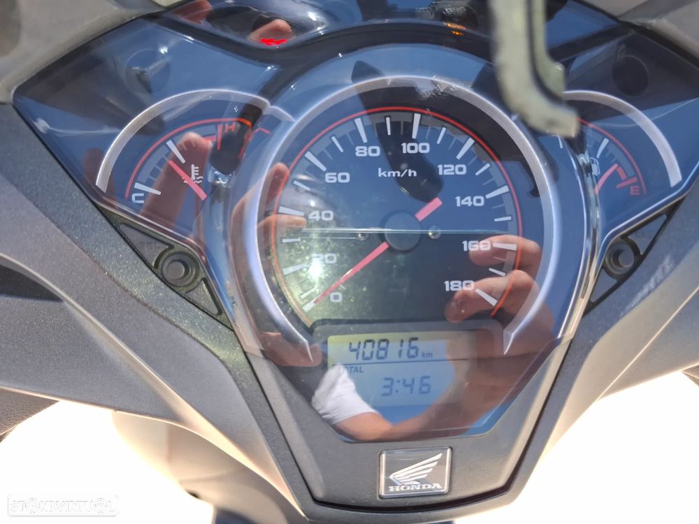 Honda SH - 11