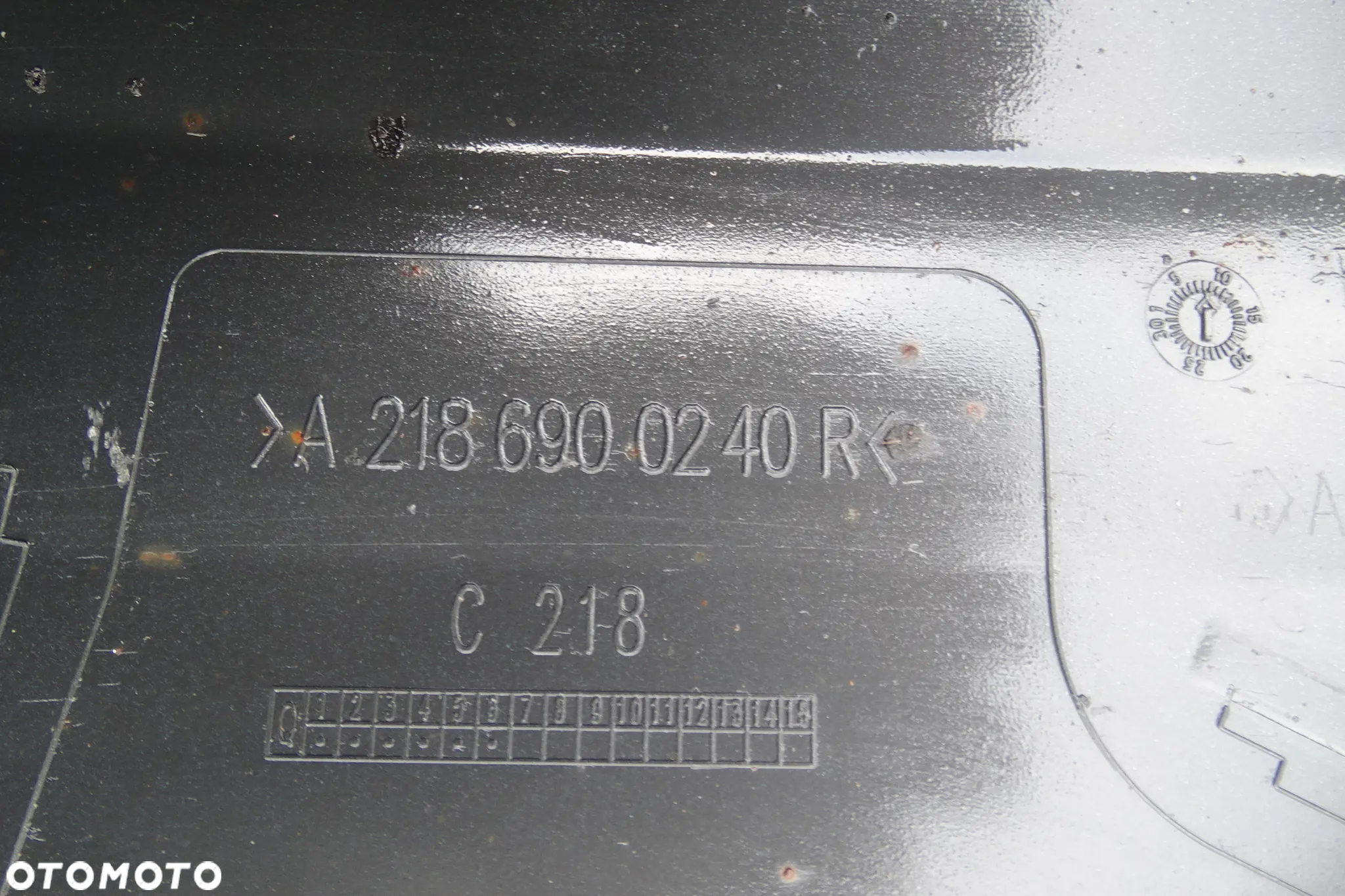 Mercedes CLS W218 Listwa progowa Próg lewy C755 2186900140 - 8