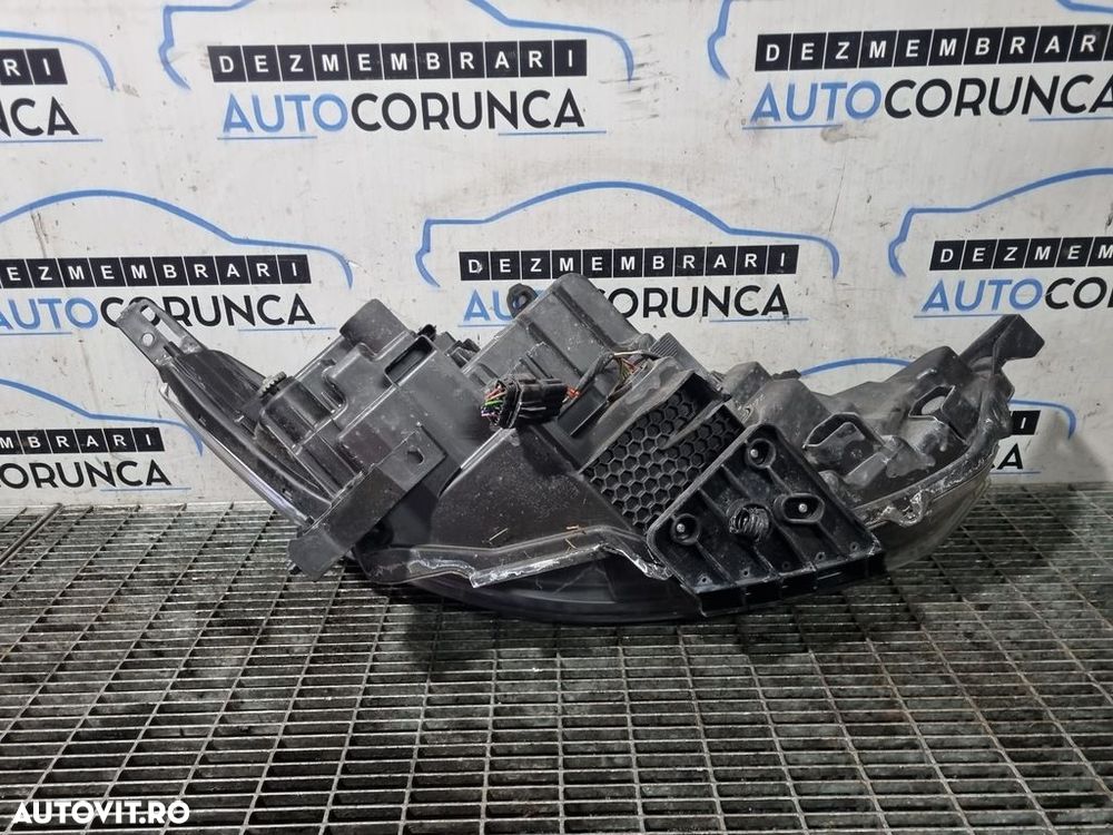 Far Stanga Nissan Qashqai J11 2013 - 2017 SUV 4 Usi (1198) Cu lupă CLEMA LIPITA - 3