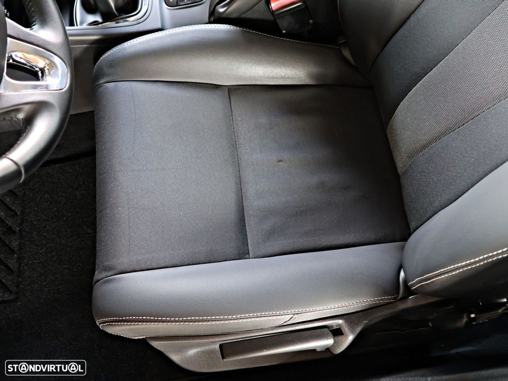 Renault Mégane Sport Tourer 1.5 dCi Confort SS - 20