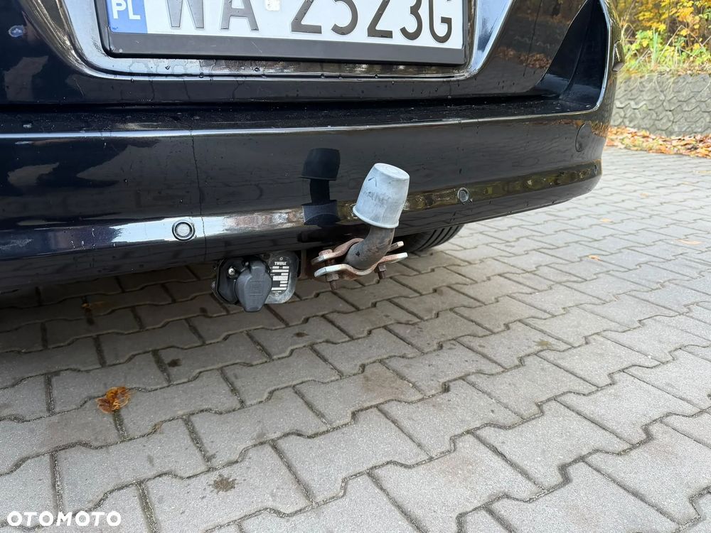 Opel Astra 1.6 NAVI - 29